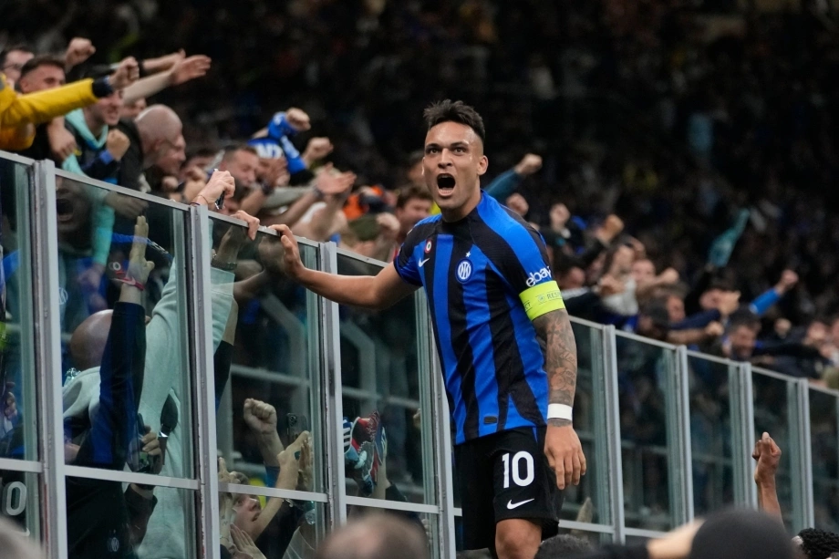 Dự Đoán và Mong Chờ Từ Sneijder